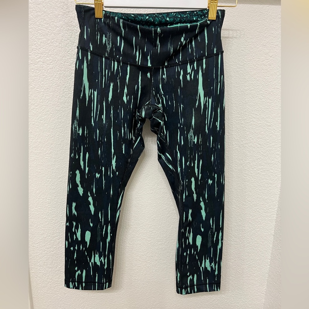 Limited edition - Wunder Under  Lululemon Leggings size 6